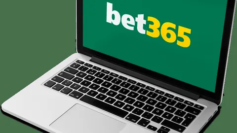 2025非洲足球巨星巅峰对决：阿什拉夫、萨拉赫、奥斯梅恩领衔争霸！